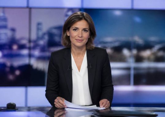 20h30 le vendredi : programme, diffusion et infos à connaître