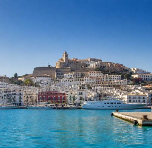 Blog ibiza : les incontournables à découvrir sur l’île blanche