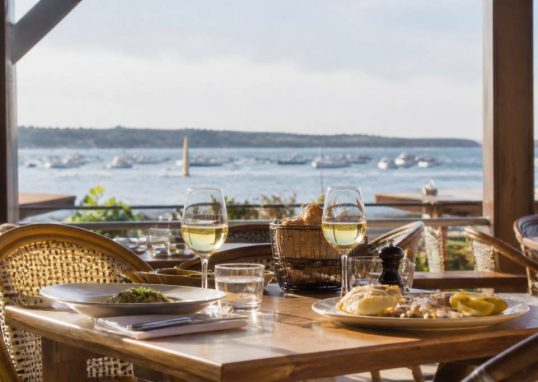 Restaurant sympa Arcachon : les meilleures adresses pour se régaler face au bassin