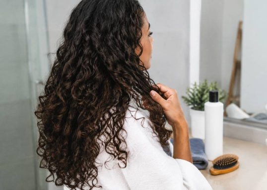Acticurl avis : ce qu’il faut savoir avant de choisir ce produit capillaire
